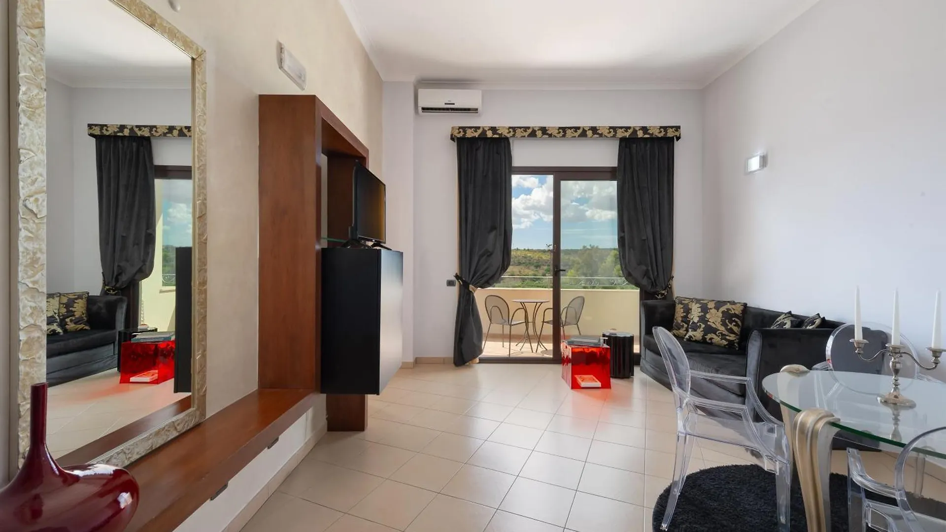 Grand Hotel Sofia Noto 4*,  Italia